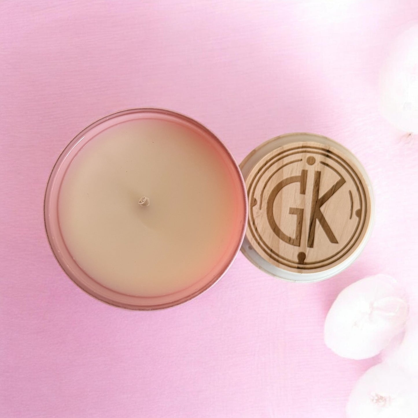 Strawberries & Champagne 8 oz Single Wick Soy Candle